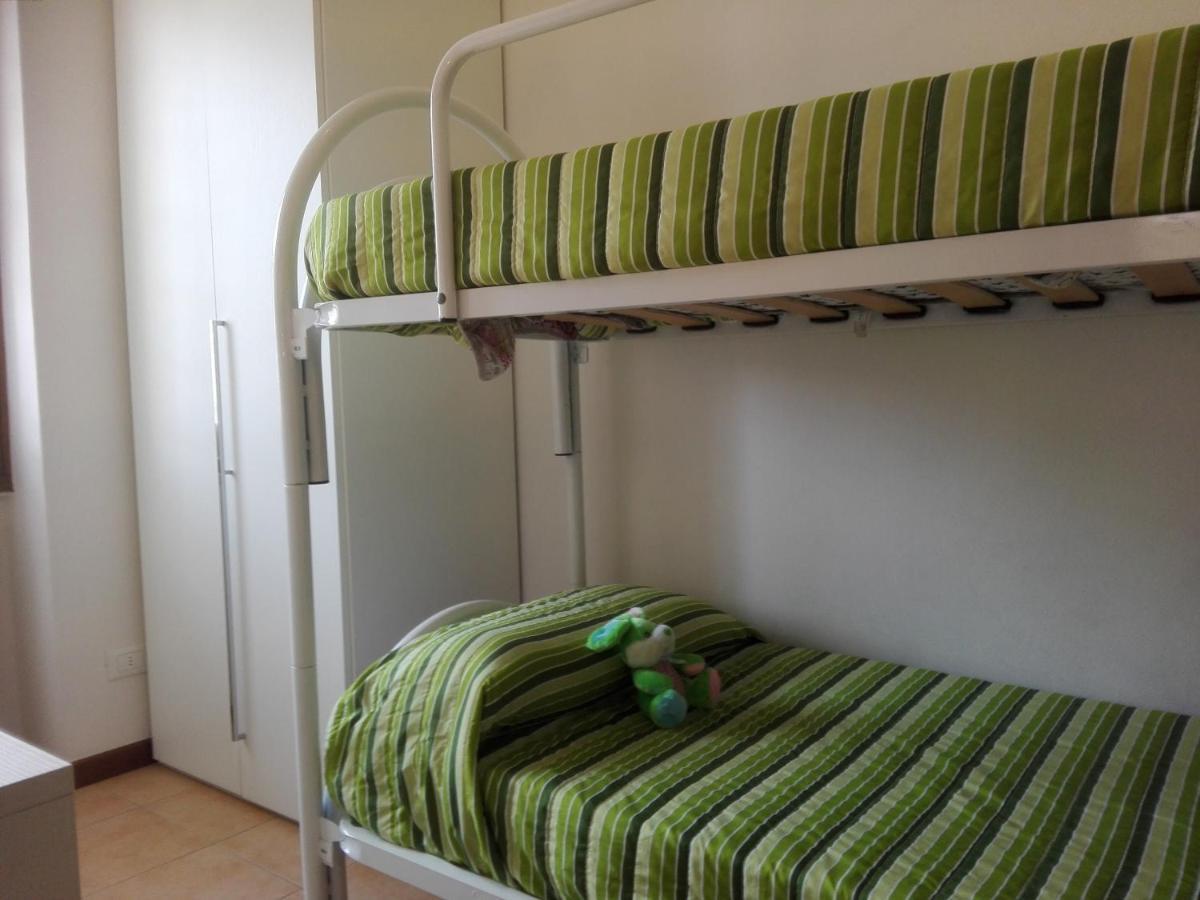 Apartament Casa Vacanza Clavel Cin Sirmione Zewnętrze zdjęcie